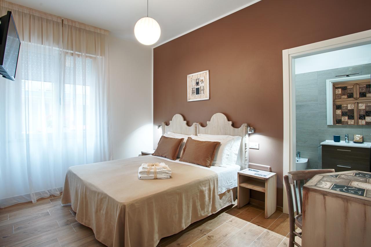 Esedra Hotel 3*
