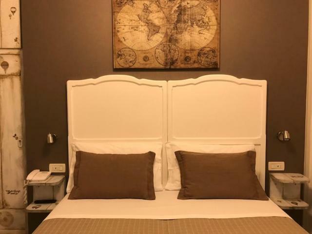 Hotel Esedra 3*